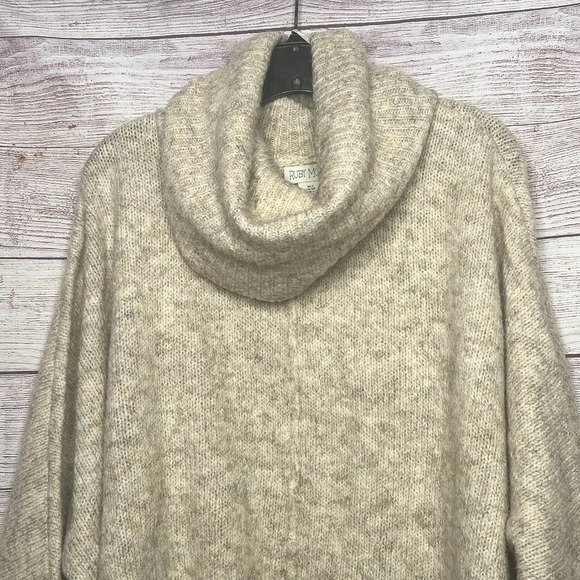 Ruby Moon Cowl Neck Oversized Oatmeal Cozy Sweater New Size Small - Picture 8 of 8